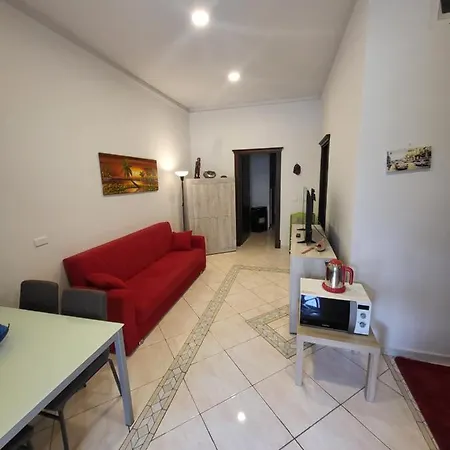 Saint Cristofer House *