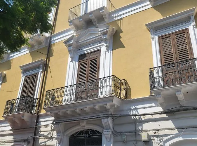 Saint Cristofer House